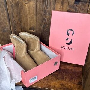 Women's Tan Winter Boots